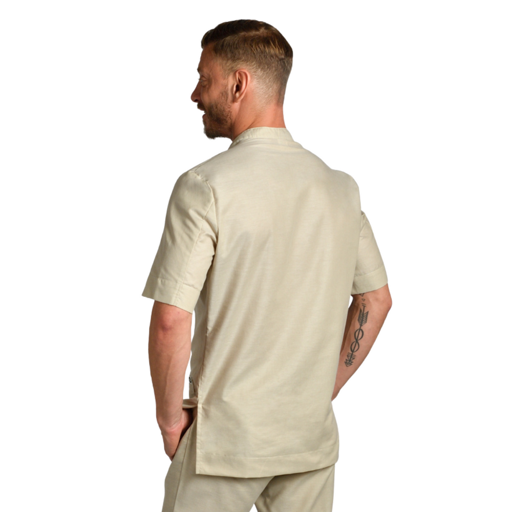 Uniforme de spa de lujo en color beige para hombre