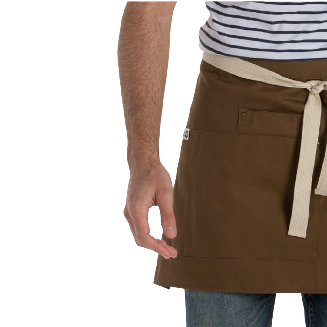 Brown professional apron with reinforced pockets