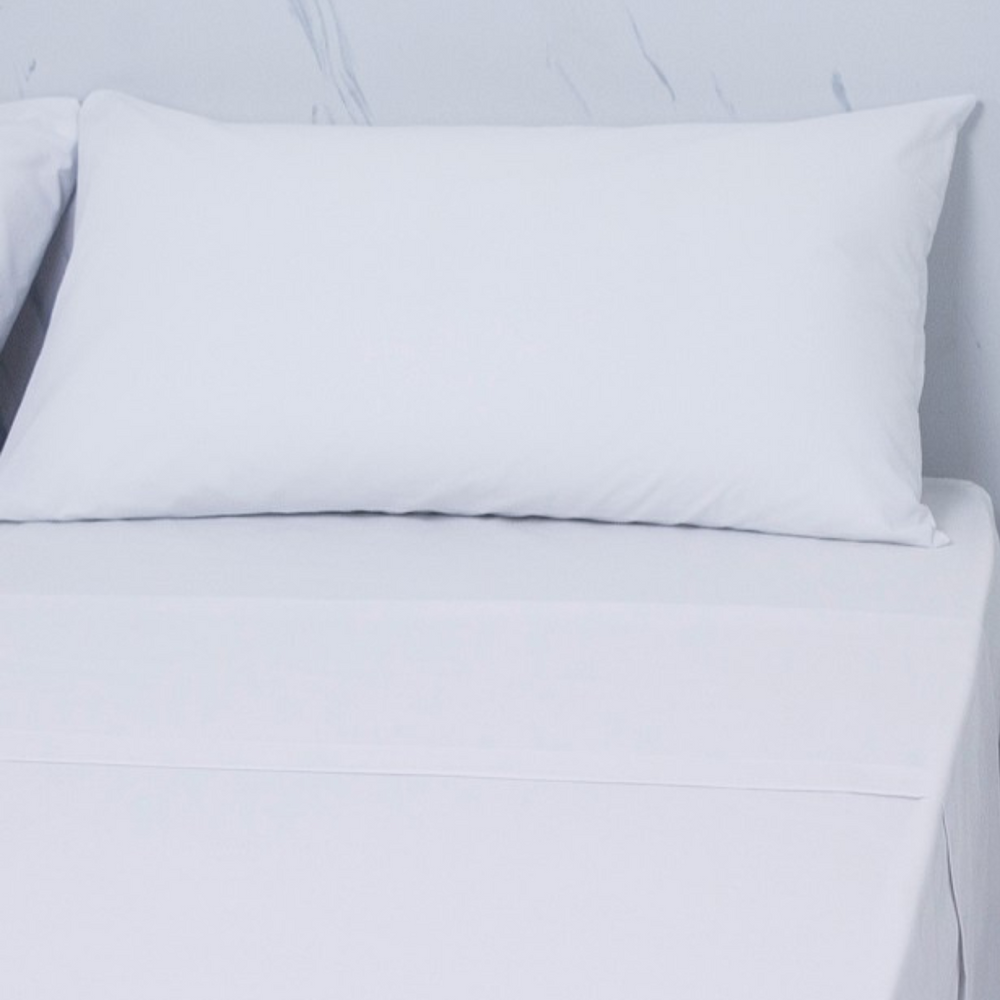 Breathable and resistant pillow covers for hotels