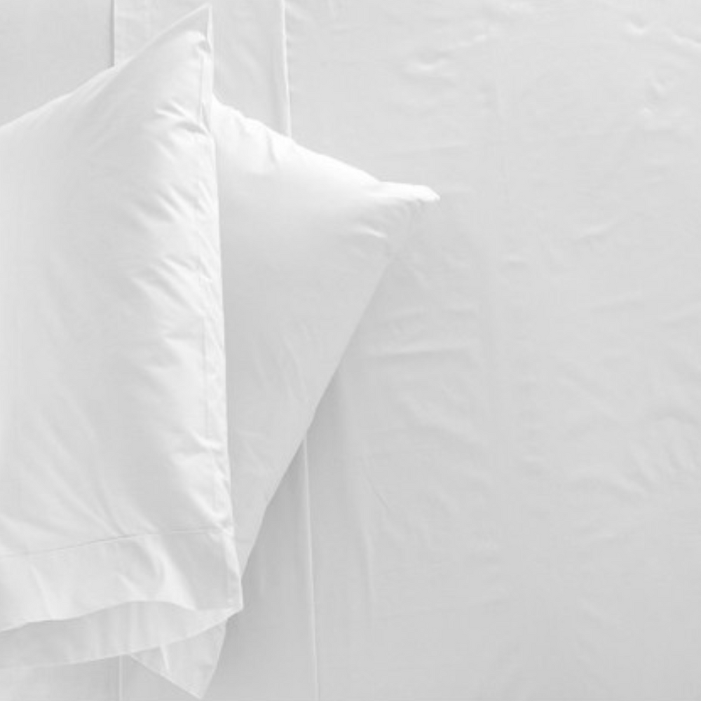 White hotel pillow case with side opening