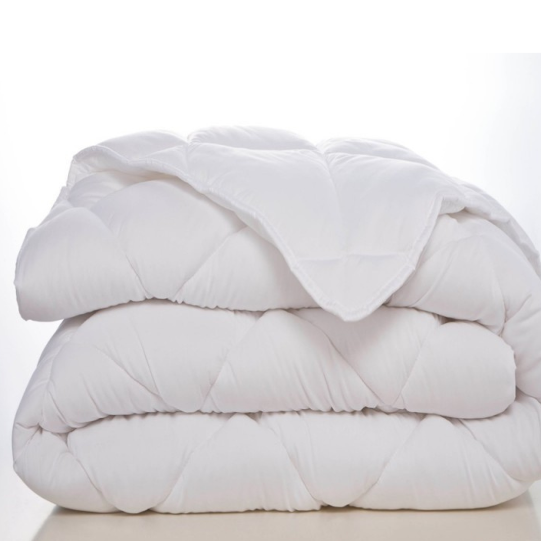 White comforter filler 400 grs. for hotels and hotel industry