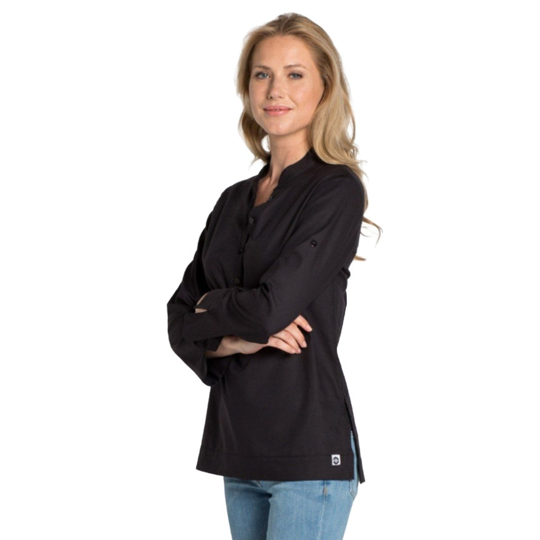 Women's black shirt with mao collar and long sleeves for the hotel industry