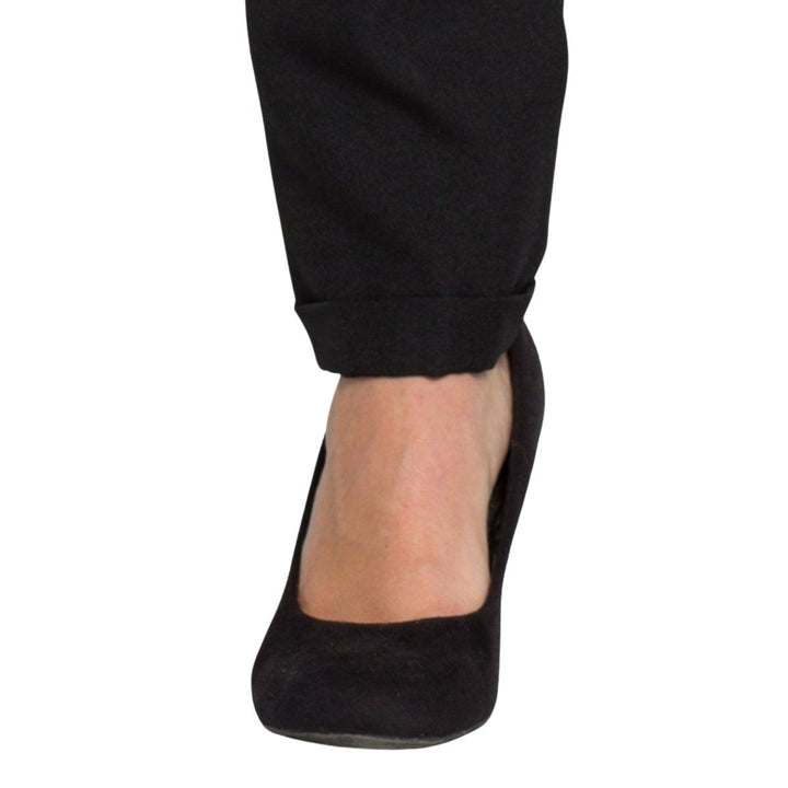 Women's black professional pants ideal for the hotel industry