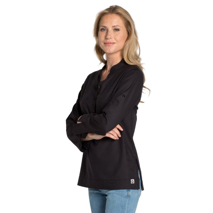 Chemise noire pour femme pour le secteur hôtelier, avec col mao et manches longues