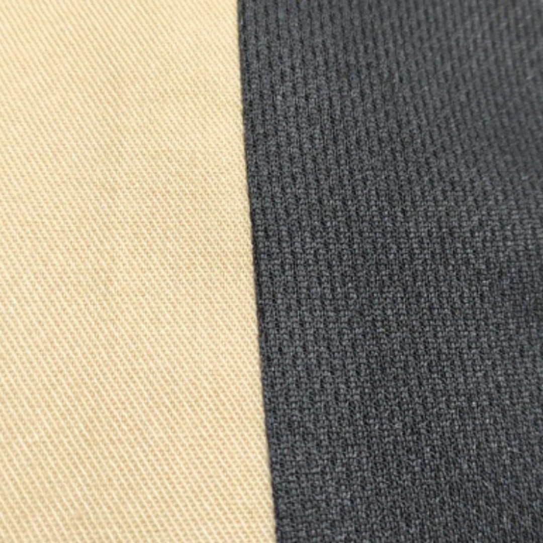 Polo negro ligero ideal como chaqueta para camarero en restaurantes y hoteles