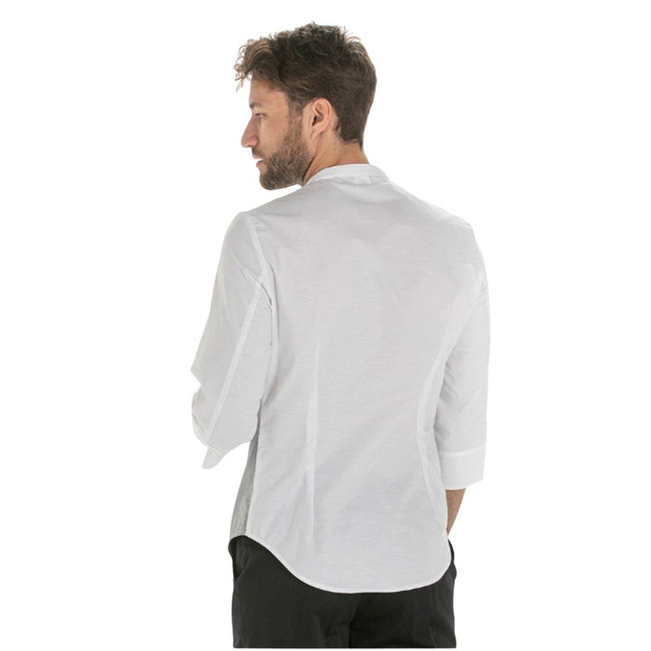 Camisa combinada gris y blanca ideal como chaqueta para camarero profesional